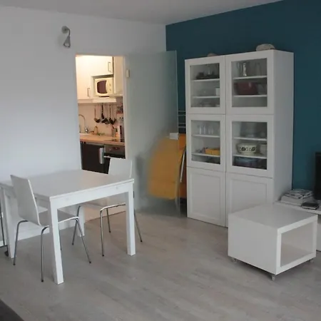 Agreable Proche Des Plages Apartment Carnac